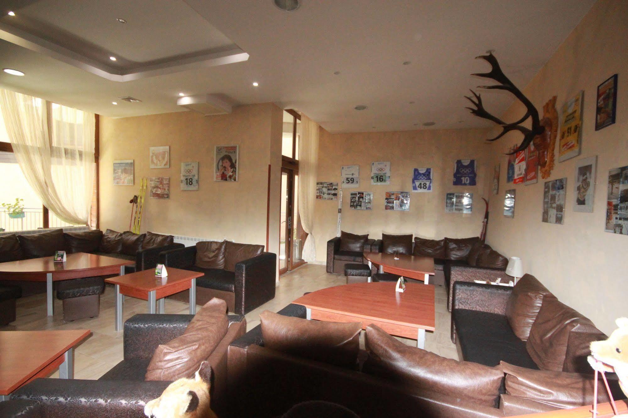 Dafovska Hotel Pamporovo Extérieur photo