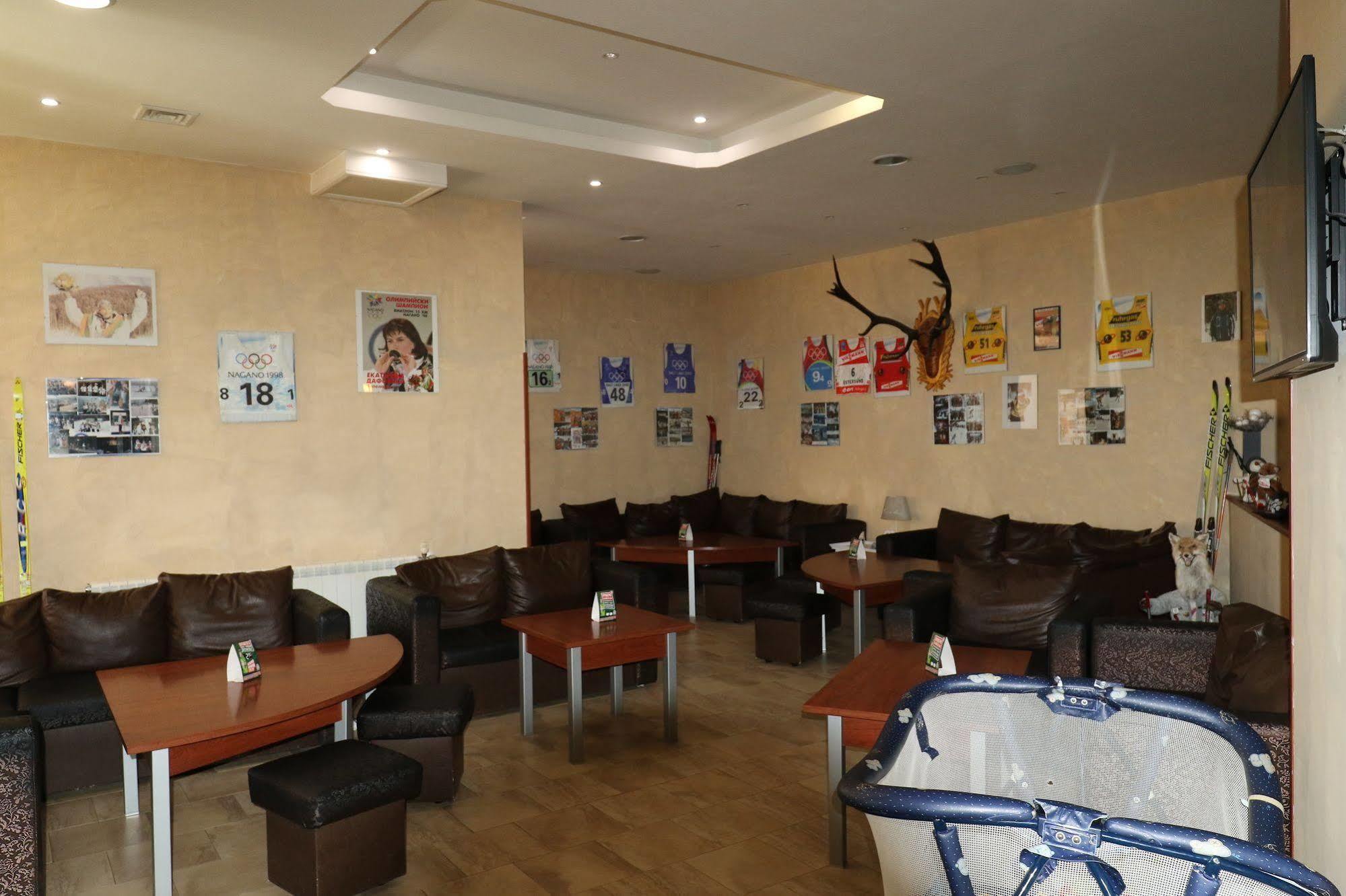 Dafovska Hotel Pamporovo Extérieur photo